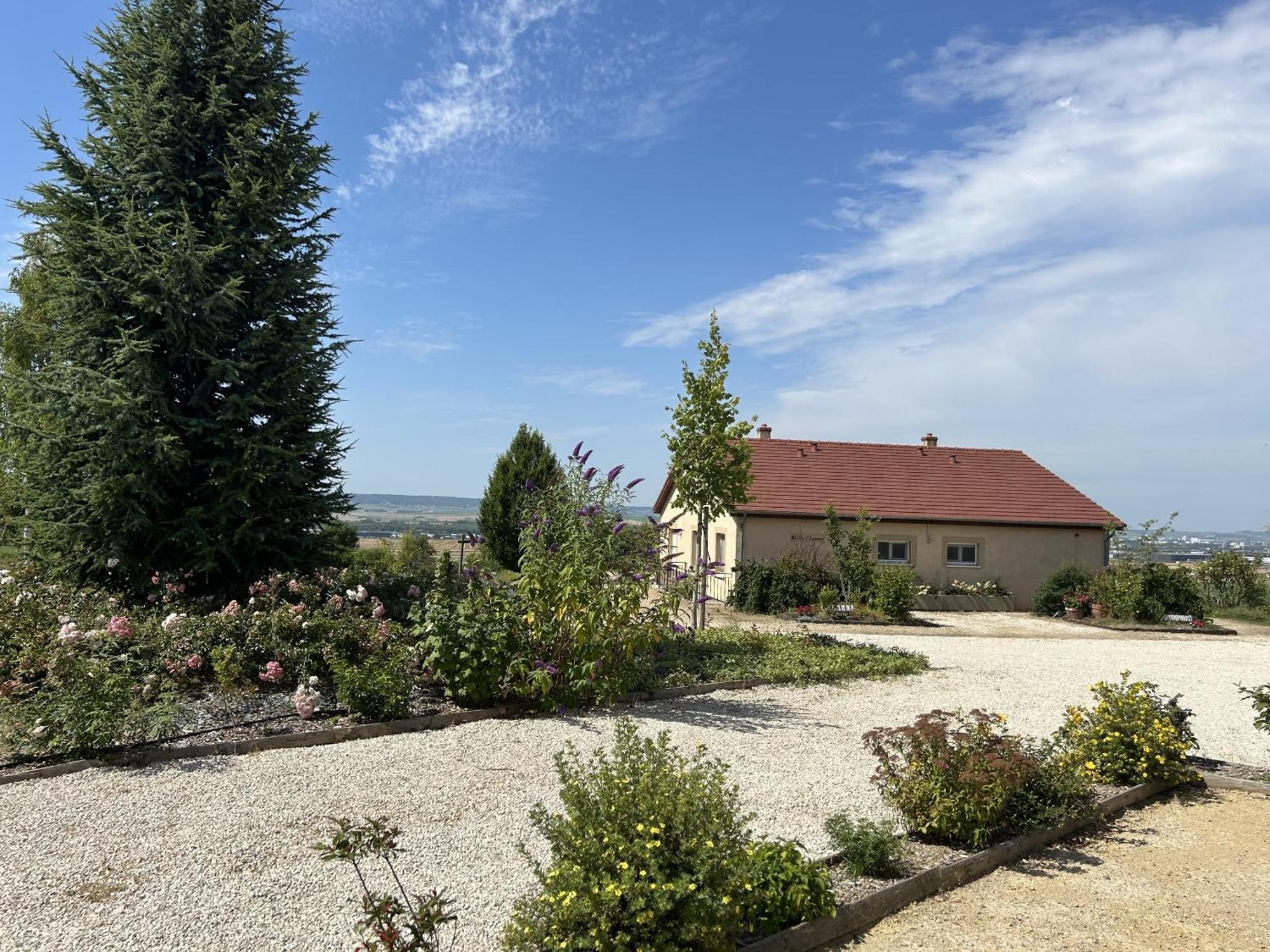L'Intemporel Cernay-les-Reims Esterno foto